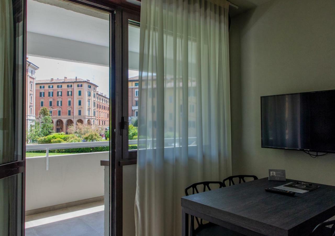 בולוניה Astoria Living Apartments מראה חיצוני תמונה