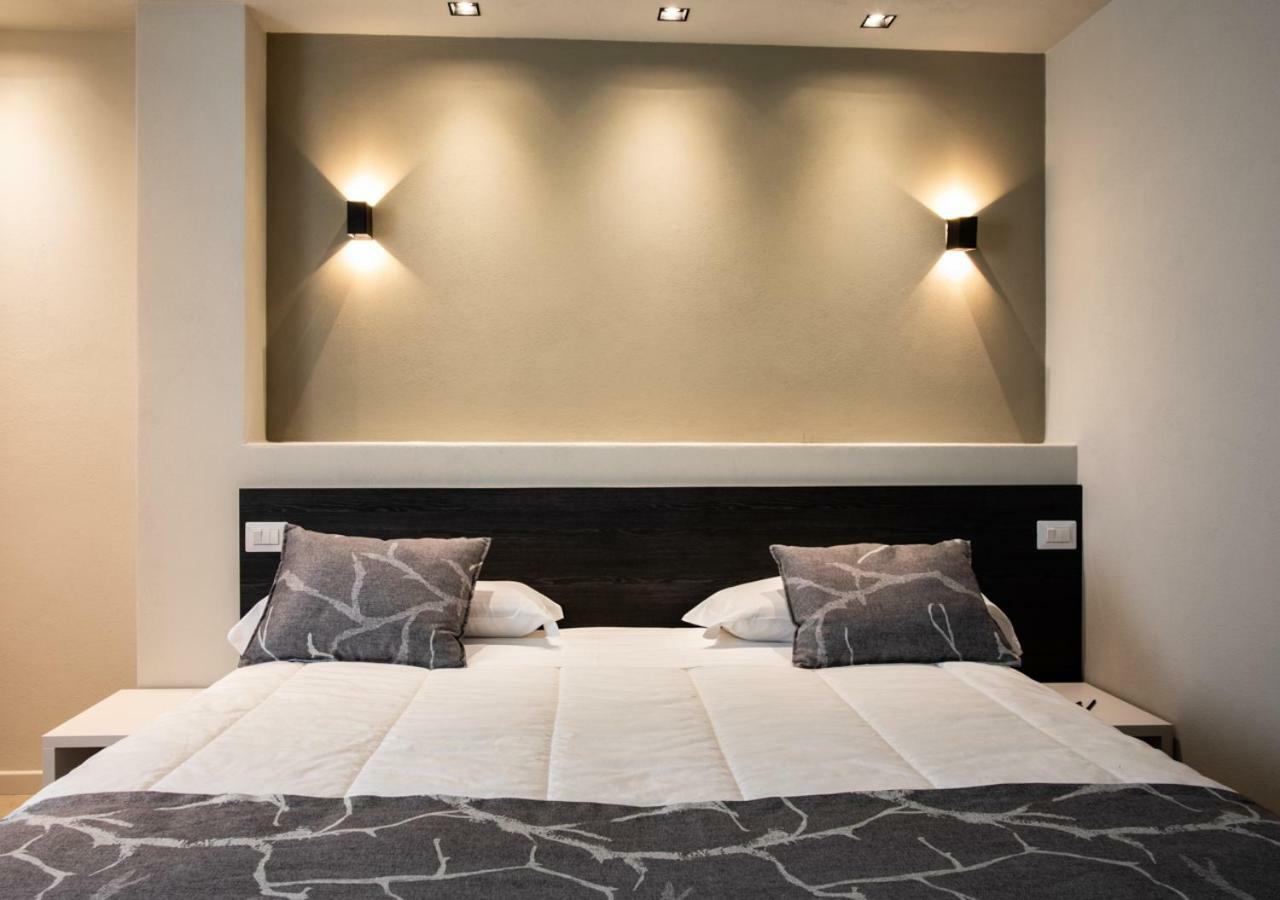 בולוניה Astoria Living Apartments מראה חיצוני תמונה