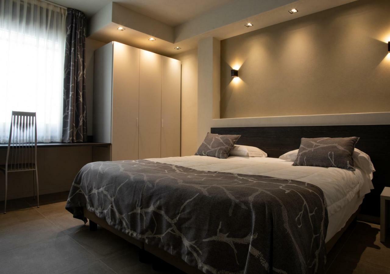בולוניה Astoria Living Apartments מראה חיצוני תמונה
